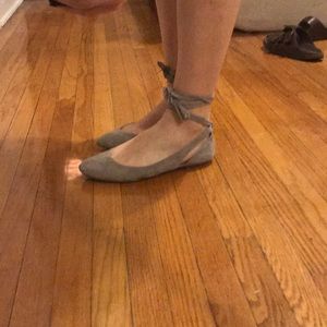 Splendid Ballet Flats with dancer inspired ties